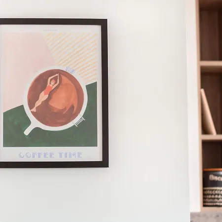 Moderno E Luminoso Lägenhet *