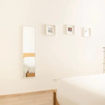 Moderno E Luminoso * روما