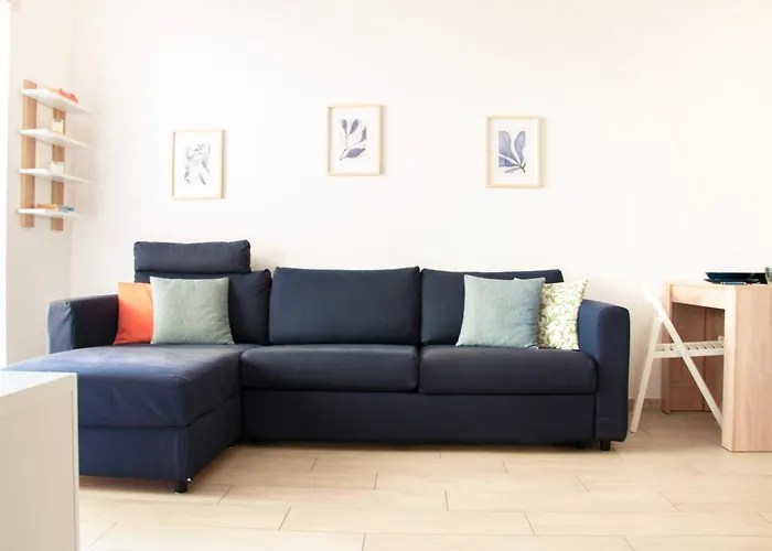 Lägenhet Moderno E Luminoso