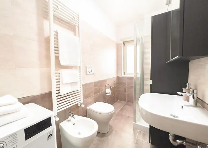 Lägenhet Moderno E Luminoso